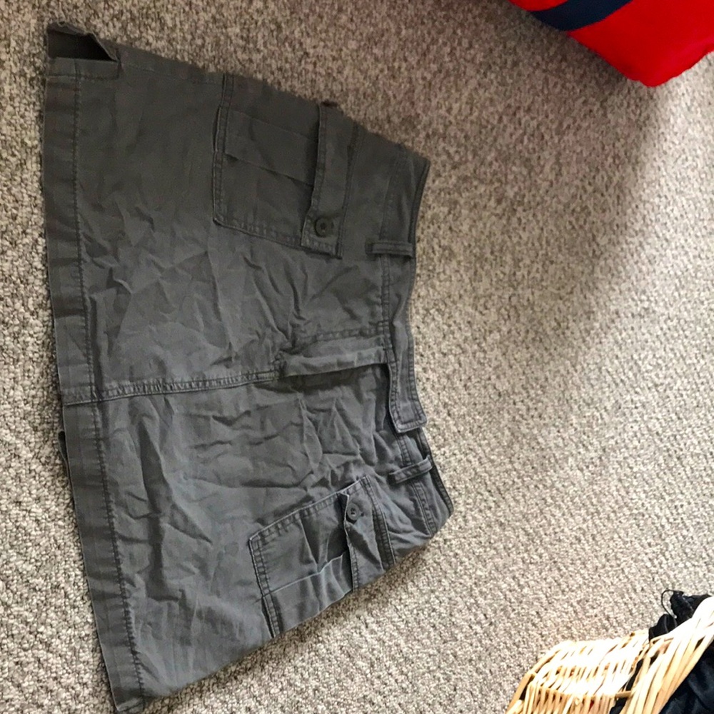 Grey cargo mini skort size 9